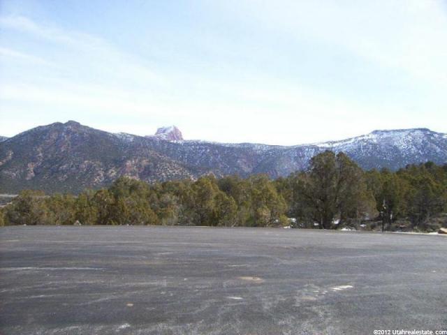 315 Juniper Way, New Harmony, UT 84757 — photo 4