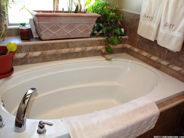 5288 S 5950 W, Hooper, UT 84315 — photo 12