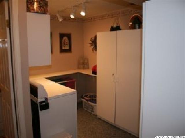 11689 S Broadview E, Sandy, UT 84092 — photo 5