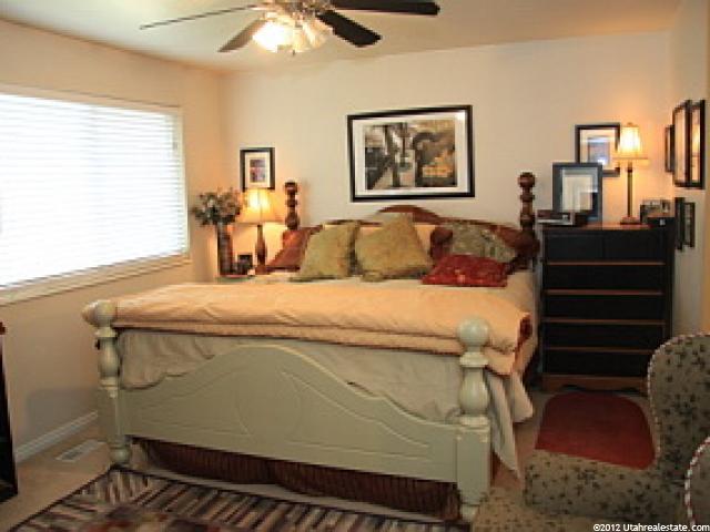 946 W 1850 N, West Bountiful, UT 84010 — photo 6