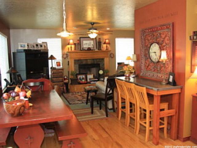 946 W 1850 N, West Bountiful, UT 84010 — photo 8