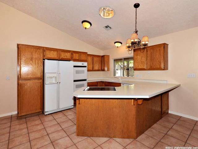 2195 E 350 N, St. George, UT 84790 — photo 7