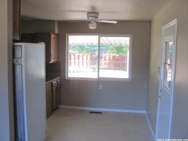 484 E Mary Rose Dr S, Murray, UT 84107 — photo 4