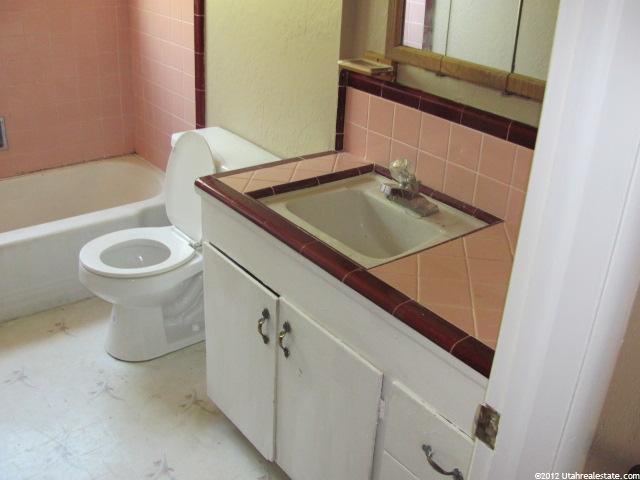484 E Mary Rose Dr S, Murray, UT 84107 — photo 7