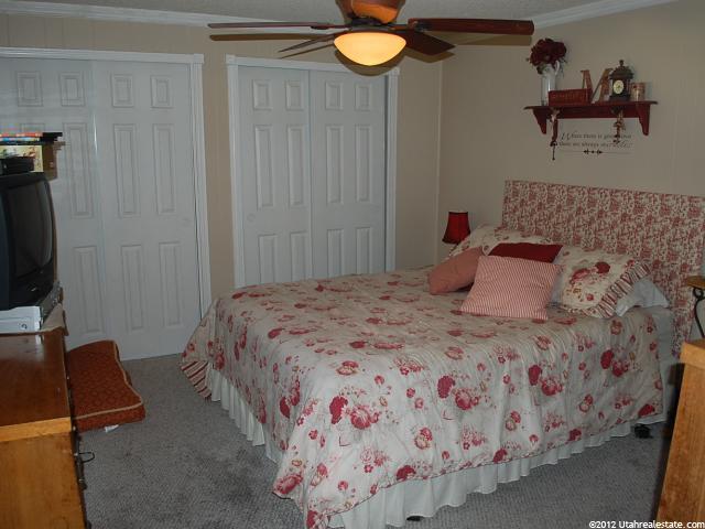 375 N 200 E, Farmington, UT 84025 — photo 5