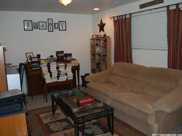 375 N 200 E, Farmington, UT 84025 — photo 9