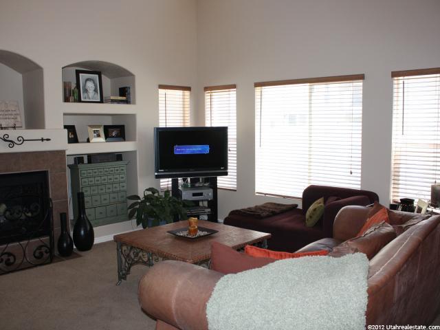 6161 S 1375 E, South Ogden, UT 84405 — photo 2