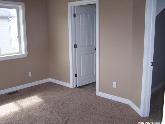121 S West Gate Ln, Ogden, UT 84404 — photo 11
