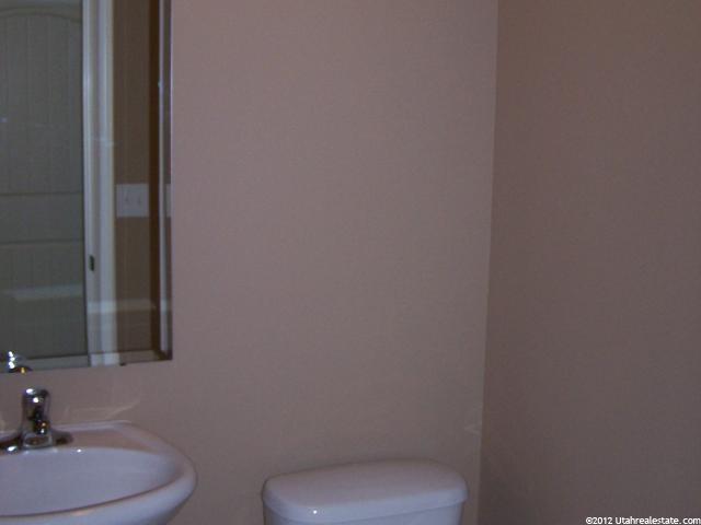 121 S West Gate Ln, Ogden, UT 84404 — photo 5