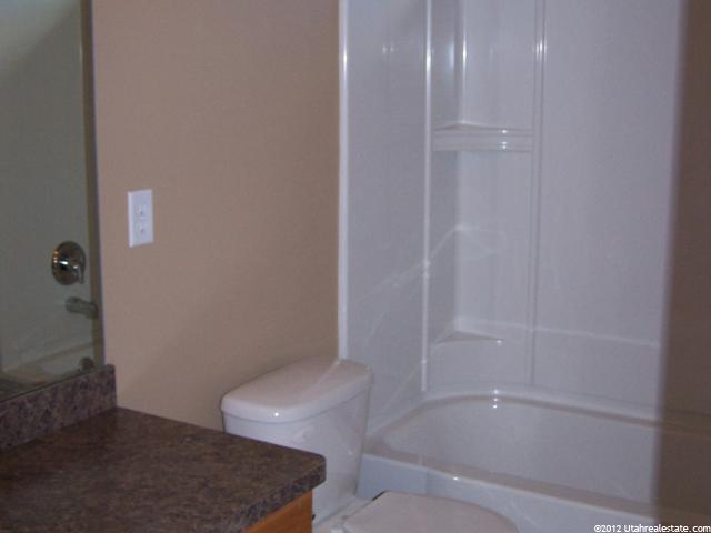 121 S West Gate Ln, Ogden, UT 84404 — photo 7