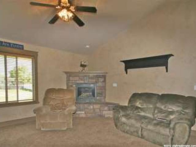 779 E 440 S, Hyrum, UT 84319 — photo 11
