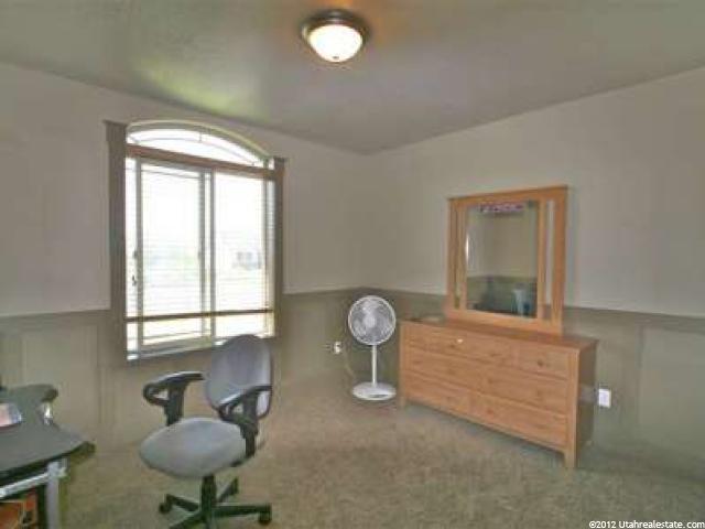 779 E 440 S, Hyrum, UT 84319 — photo 8