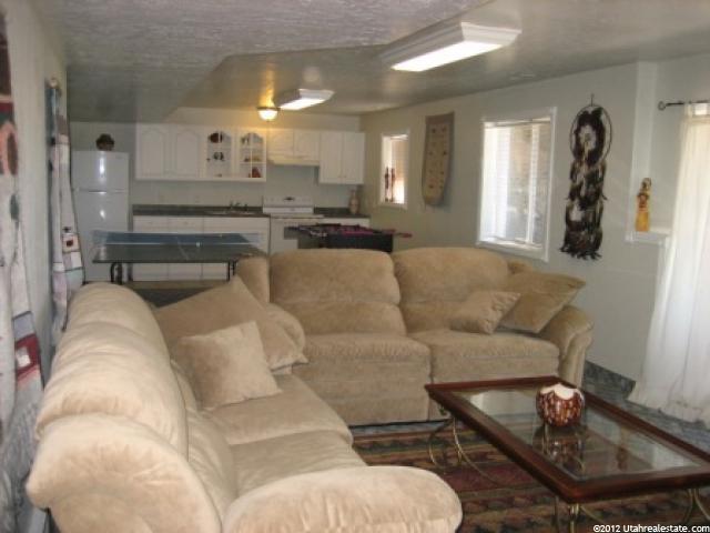 974 E 300 N, Hyde Park, UT 84318 — photo 8