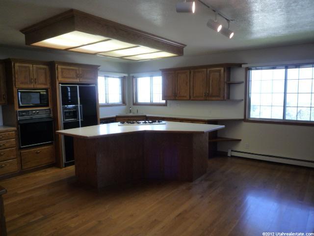 1670 E 3375 N, North Logan, UT 84341 — photo 6