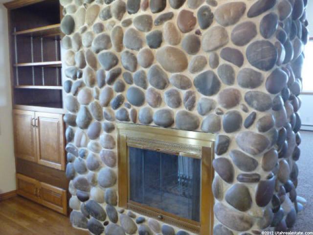 1670 E 3375 N, North Logan, UT 84341 — photo 7