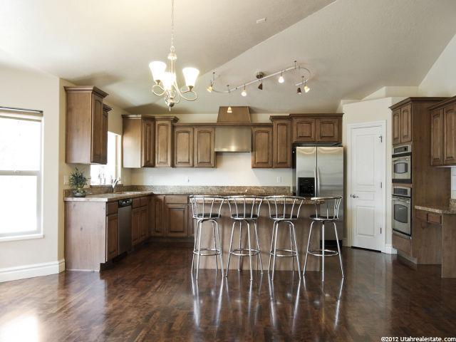 290 W Paradiso Ln, Centerville, UT 84014 — photo 5