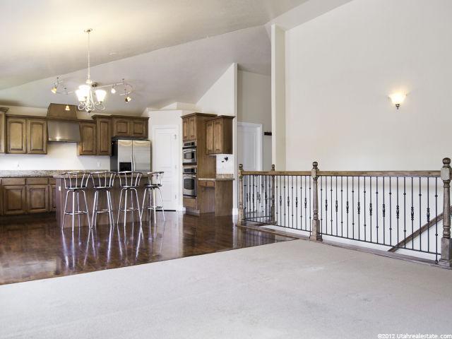 290 W Paradiso Ln, Centerville, UT 84014 — photo 8