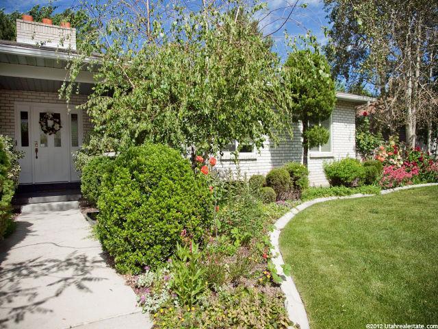 9018 S Quail Run Dr E, Sandy, UT 84093 — photo 2