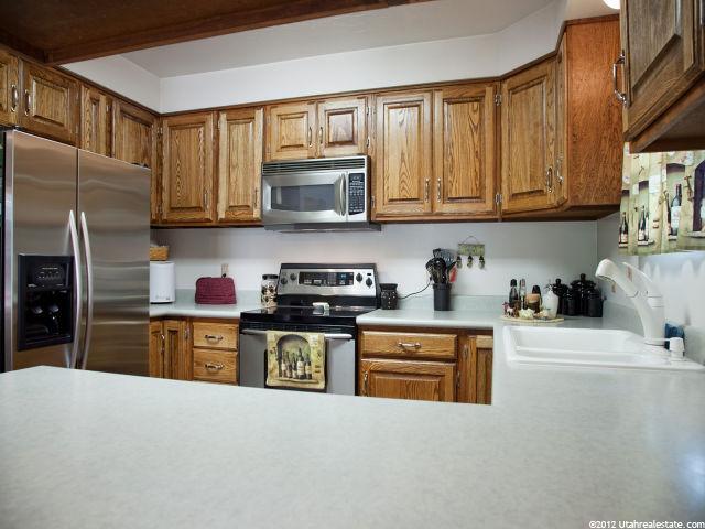 9018 S Quail Run Dr E, Sandy, UT 84093 — photo 7