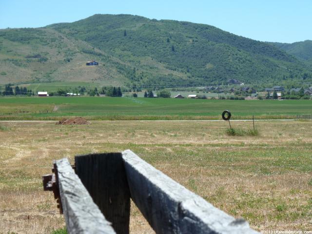 1245 S 9400 E, Huntsville, UT 84317 — photo 4