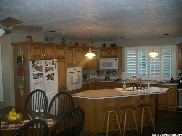 4307 S 650 W, Riverdale, UT 84405 — photo 2
