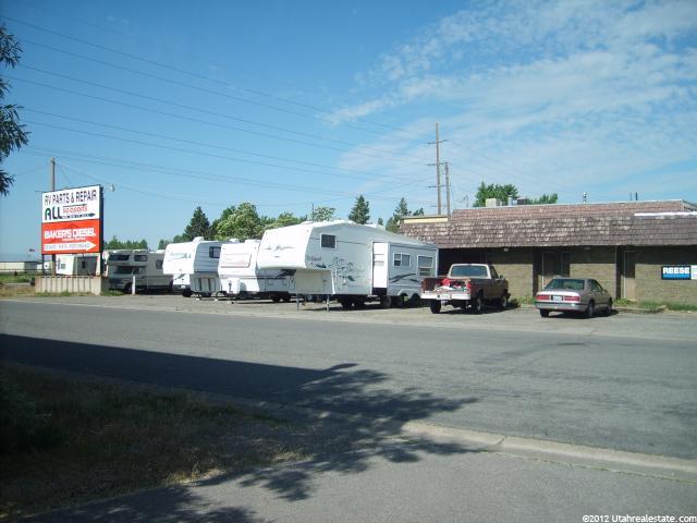 2533 S 2050 W, West Haven, UT 84401 — photo 2