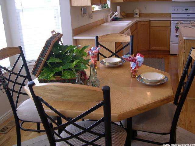 540 E 3600 N, North Ogden, UT 84414 — photo 8