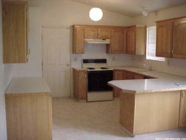230 S 800 E, Hyrum, UT 84319 — photo 2