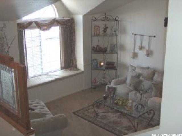 754 S 825 E, Layton, UT 84041 — photo 8