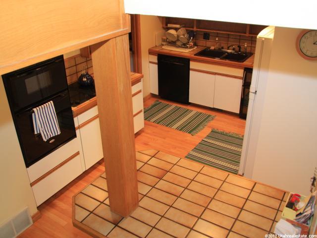 4110 E Quarry Dr, Sandy, UT 84092 — photo 8