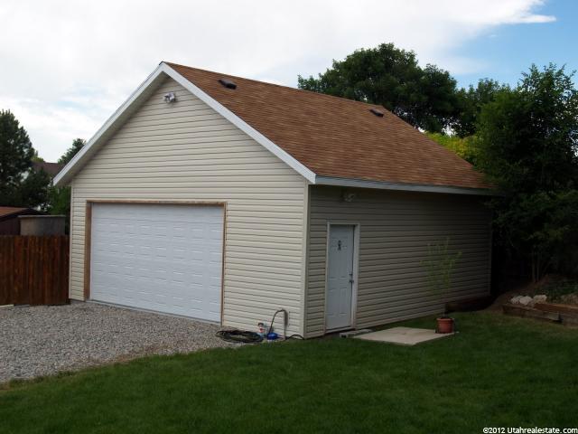 1095 N 175 E, Layton, UT 84041 — photo 6