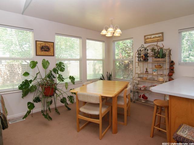 108 W Oaks Dr, Ogden, UT 84404 — photo 2