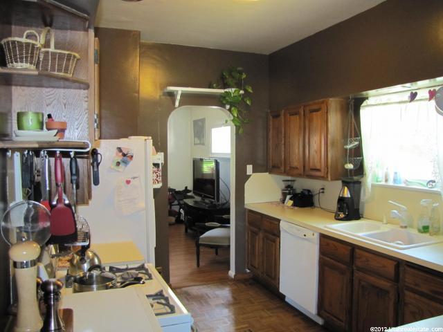 2561 Brinker Ave, Ogden, UT 84401 — photo 12