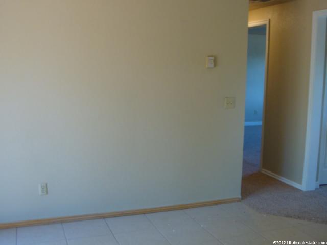 187 W 400 S, Vernal, UT 84078 — photo 5
