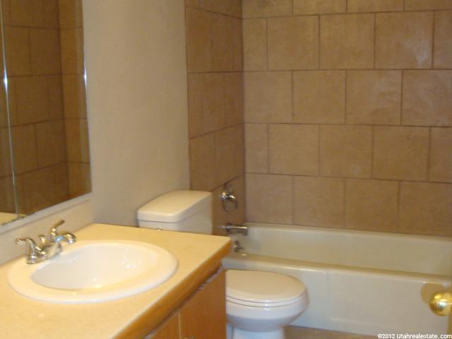187 W 400 S, Vernal, UT 84078 — photo 7