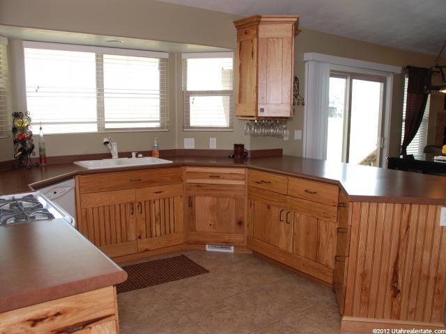 317 W Cimmarron Way, Erda, UT 84074 — photo 9