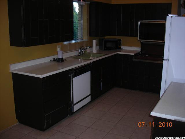 584 E Fairoaks Way S, Sandy, UT 84070 — photo 4