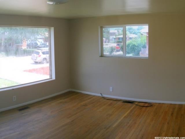 95 W 400 N, Clearfield, UT 84015 — photo 2