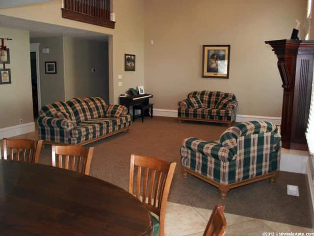 489 S 150 W, Centerville, UT 84014 — photo 12