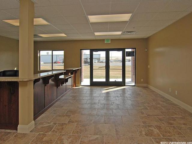 3273 S Midland Dr, Ogden, UT 84401 — photo 2