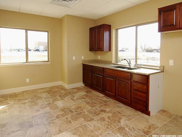 3273 S Midland Dr, Ogden, UT 84401 — photo 7