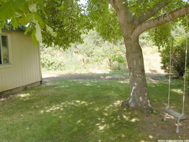 454 E Cross St, Ogden, UT 84404 — photo 12