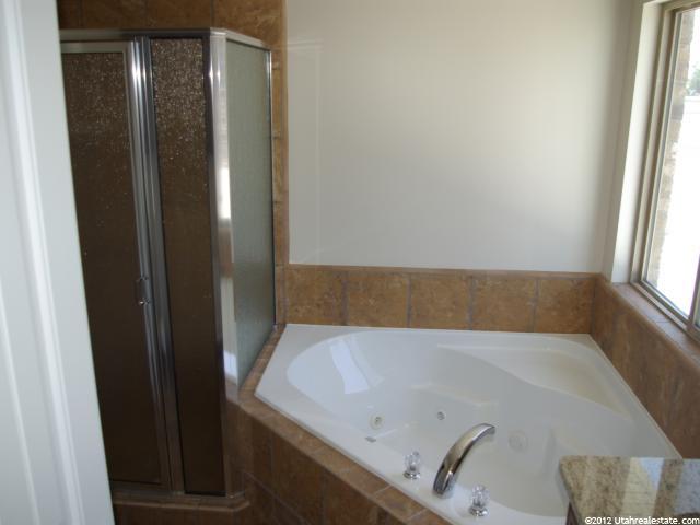 1614 W 1520 N, Clinton, UT 84015 — photo 8