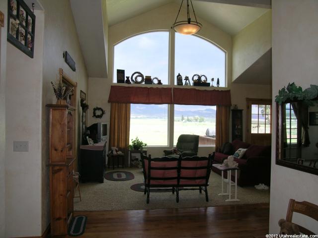 440 S 500 W, Loa, UT 84747 — photo 3