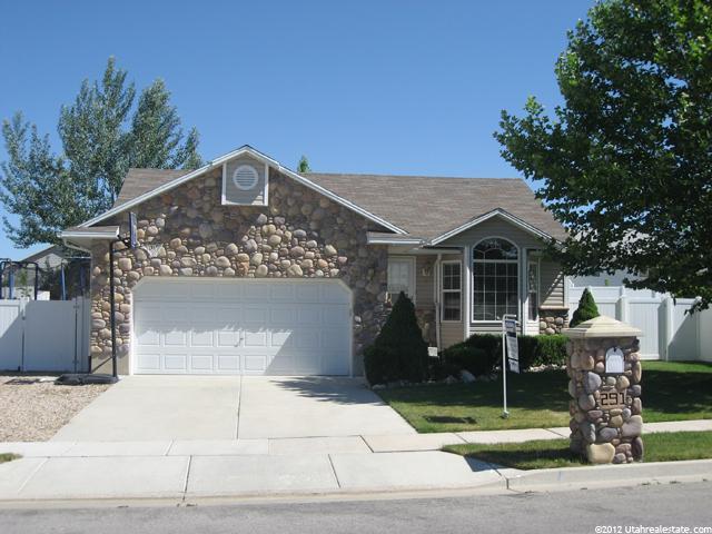 291 E 1325 N, Layton, UT 84041 — photo 2