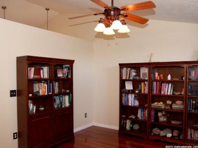 291 E 1325 N, Layton, UT 84041 — photo 7