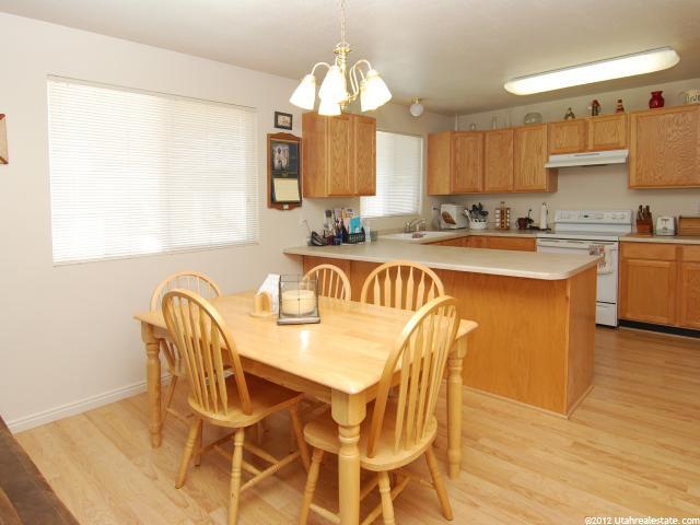 2816 W 2075 S, Syracuse, UT 84075 — photo 3