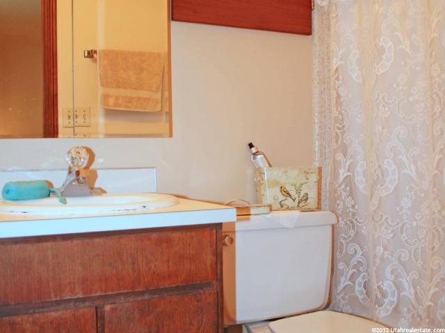 782 S 1350 W, Clearfield, UT 84015 — photo 3