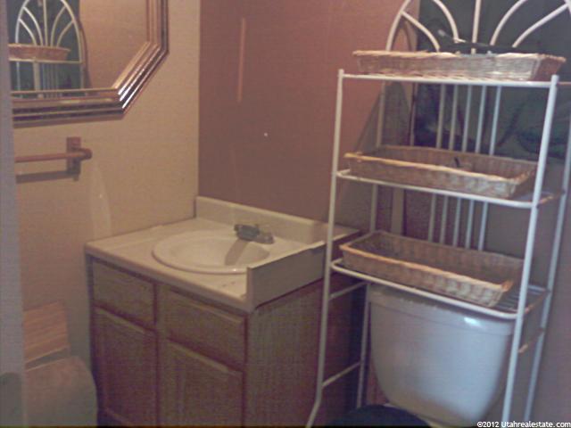 366 E 500 S, Clearfield, UT 84015 — photo 8