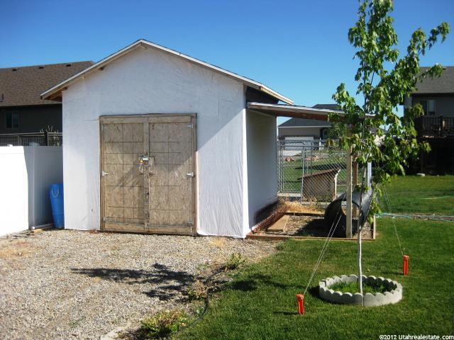 933 W 2575 S, Nibley, UT 84321 — photo 7